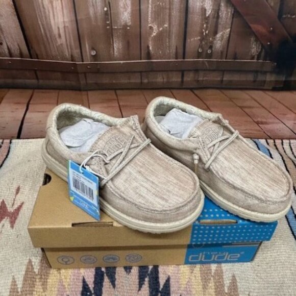 Youth HEY DUDE Wally Youth Basic Beige Shoes sz 6 Youth NIB/NWT - Picture 3 of 7